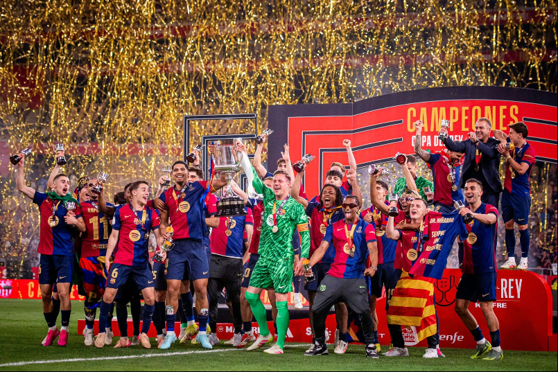 开云体育-梅西迎来五赛季出色发挥，SKT观众热烈欢呼！上演精彩一战-开云体育